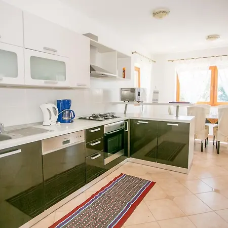 Hébergement de vacances Family Friendly House With A Swimming Pool Buici, - 19720 Poreč